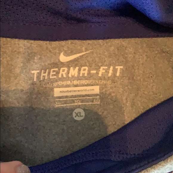 Nike Therma-Fit Sweatshirt - Picture 2 of 3
